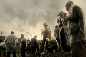 吃午餐的農民工