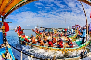 Dragon Boat Race on the Waves